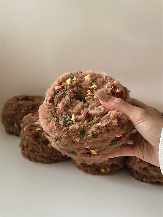 Christmas Series Hand-blended Yarn | No.02 Candy Kingdom